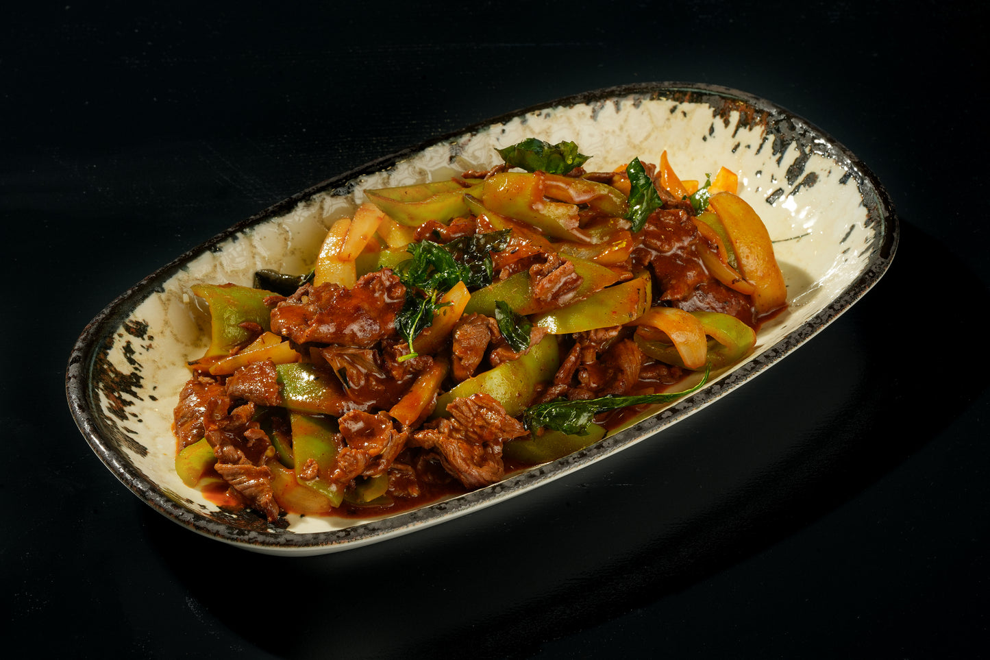 ПЪРЖЕНО ЧЕРВЕНО КЪРИ С ПИЛЕ