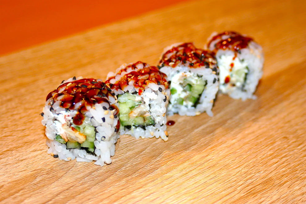 Salmon Tataki Uramaki